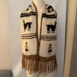 Cozy Alpaca Patterned Scarf - Brown and Cream